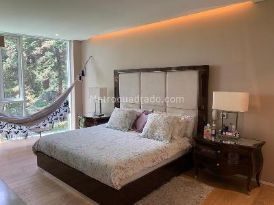 Apartamento de 2 alcobas en venta en Chico Alto Chico, Bogotá, 236 m² · foto 14 de 20
