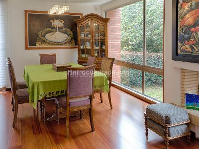 Casa de 3 alcobas en venta en Cerros De Suba, Bogotá, 215 m² · foto 14 de 19