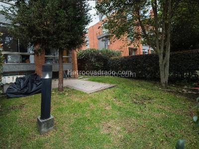 Casa de 3 alcobas en venta en Cerros De Suba, Bogotá, 215 m² · foto 2 de 19