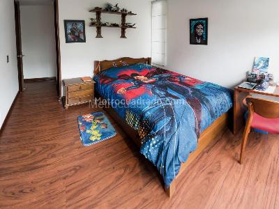 Casa de 3 alcobas en venta en Cerros De Suba, Bogotá, 215 m² · foto 8 de 19