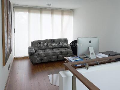 Casa de 3 alcobas en venta en Cerros De Suba, Bogotá, 215 m² · foto 10 de 19