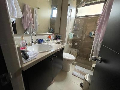 Apartamento de 3 alcobas en venta en Batan Lagos De Cordoba, Bogotá, 130 m² · foto 16 de 20
