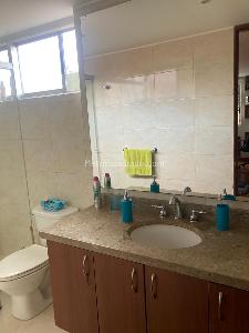 Casa en venta en Cerros De Suba, Bogotá · foto 8 de 20