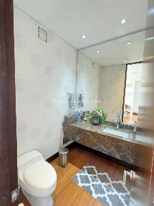 Apartamento de 4 alcobas en venta en Chico Los Rosales, Bogotá, 487 m² · foto 18 de 20