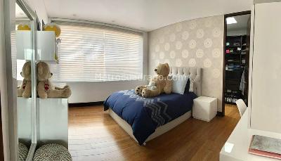 Apartamento de 4 alcobas en venta en Chico Los Rosales, Bogotá, 487 m² · foto 15 de 20