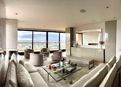 Apartamento de 4 alcobas en venta en Chico Los Rosales, Bogotá, 487 m² · foto 2 de 20