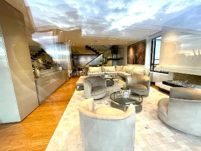 Apartamento de 4 alcobas en venta en Los Rosales, Bogotá, 485 m² · foto 2 de 20