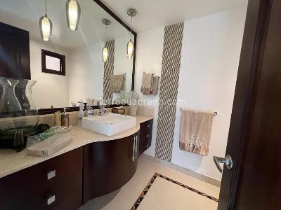 Casa de 5 alcobas en venta en San Jose De Bavaria, Bogotá, 480 m² · foto 17 de 20
