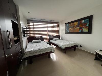 Casa de 5 alcobas en venta en San Jose De Bavaria, Bogotá, 480 m² · foto 18 de 20