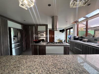 Casa de 5 alcobas en venta en San Jose De Bavaria, Bogotá, 480 m² · foto 9 de 20