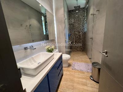 Apartamento de 4 alcobas en venta en Colinas De Suba, Bogotá, 343 m² · foto 16 de 20