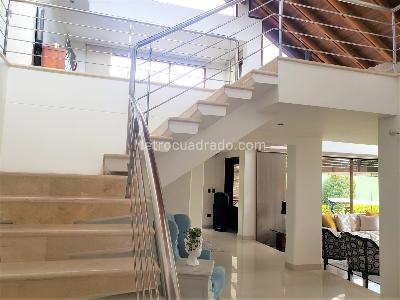 Casa de 5 alcobas en venta en Los Sauces, Bogotá, 430 m² · foto 10 de 20