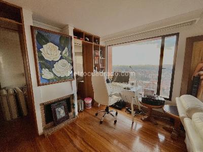 Apartamento de 3 alcobas en venta en Sierras Del Moral, Bogotá, 185 m² · foto 2 de 20