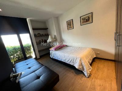 Apartamento de 3 alcobas en venta en Chico Rincon, Bogotá, 133 m² · foto 10 de 20