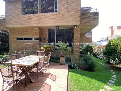 Casa de 4 alcobas en venta en Cerros De Suba, Bogotá, 400 m² · foto 19 de 20