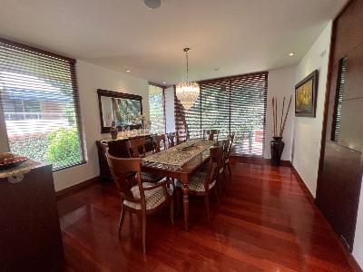 Casa de 4 alcobas en venta en Cerros De Suba, Bogotá, 400 m² · foto 3 de 20
