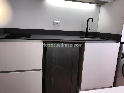 Apartamento de 1 alcoba en venta en Chico Norte Iii, Bogotá, 20 m² · foto 2 de 20
