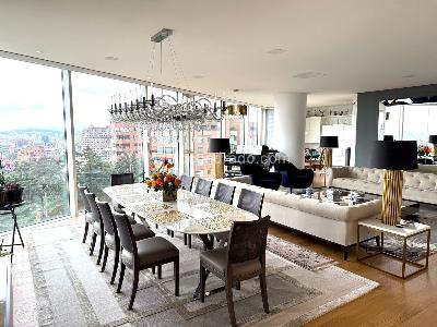 Apartamento de 3 alcobas en venta en Chico Oriental, Bogotá, 395 m² · foto 2 de 20
