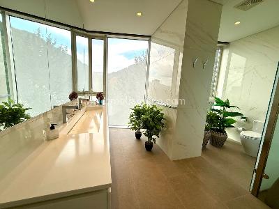 Apartamento de 3 alcobas en venta en Chico Oriental, Bogotá, 395 m² · foto 19 de 20