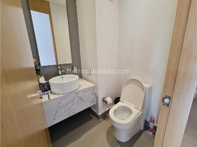 Apartamento de 2 alcobas en venta en Chico, Bogotá, 93 m² · foto 4 de 14