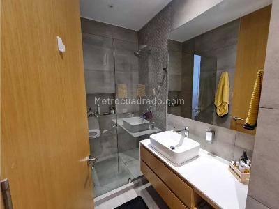 Apartamento de 2 alcobas en venta en Chico, Bogotá, 93 m² · foto 12 de 14