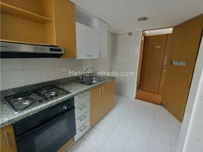 Apartamento en venta en Cedritos, Bogotá · foto 4 de 11