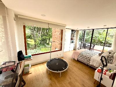 Casa de 4 alcobas en venta en Altos De Gratamira, Bogotá, 290 m² · foto 13 de 20