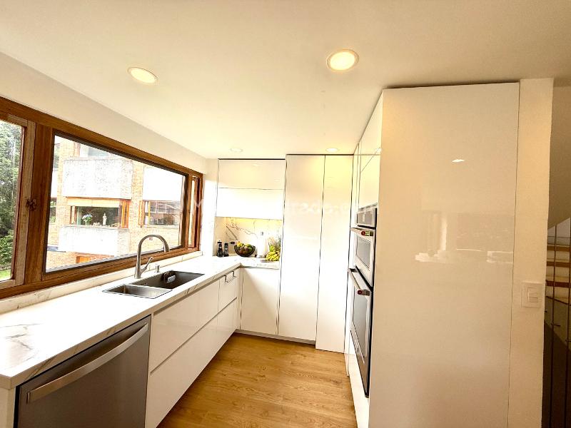 Casa – Bogotá, Gratamira, Localidad Suba - Más
