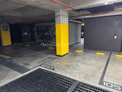 Apartamento en venta en Santa Barbara Oriental, Bogotá · foto 17 de 19