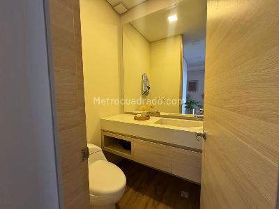 Apartamento en venta en Santa Barbara Oriental, Bogotá · foto 8 de 19