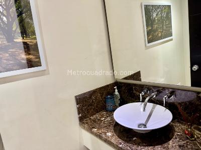 Apartamento en venta en Lagos De Cordoba, Bogotá · foto 9 de 20