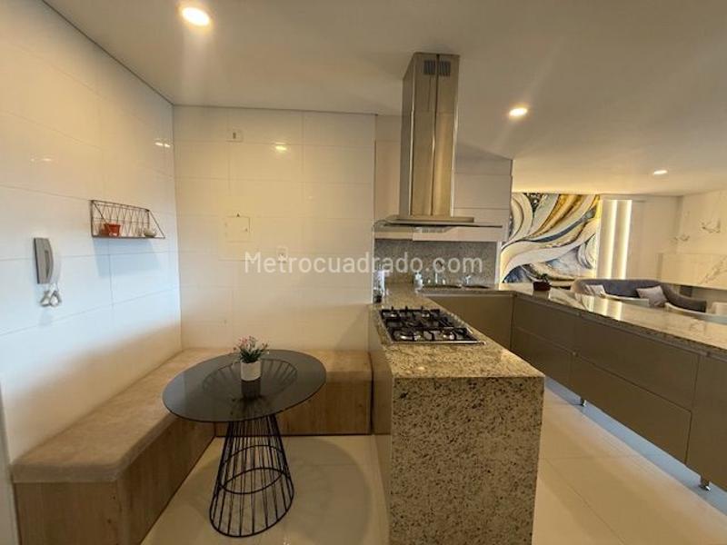 Piso – Bogotá, Localidad Suba - Más
