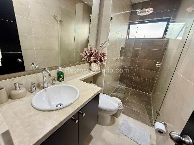 Apartamento de 3 alcobas en venta en Lagos De Cordoba, Bogotá, 163 m² · foto 14 de 20