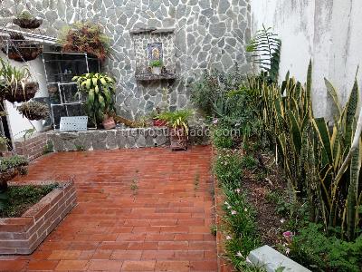 Casa de 4 alcobas en venta en La Pola, Ibagué, 260 m² · foto 12 de 20