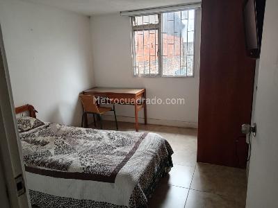 Casa de 4 alcobas en venta en La Pola, Ibagué, 260 m² · foto 18 de 20