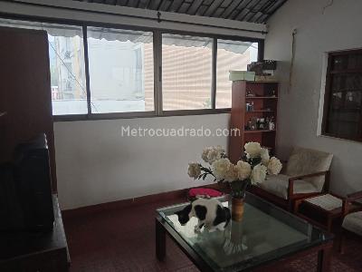 Casa de 4 alcobas en venta en La Pola, Ibagué, 260 m² · foto 19 de 20