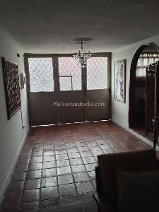 Casa de 4 alcobas en venta en La Pola, Ibagué, 260 m² · foto 5 de 20
