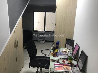 Casa de 5 alcobas en venta en Rincon Del Bosque, Ibagué, 250 m² · foto 3 de 20