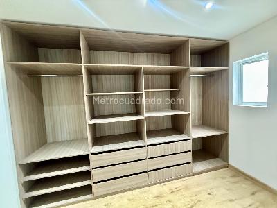 Casa de 3 alcobas en venta en Pontevedra, Bogotá, 248 m² · foto 12 de 20