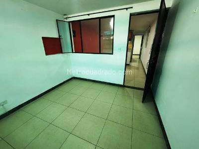 Casa de 5 alcobas en venta en Ciudad Kennedy Central, Bogotá, 340 m² · foto 4 de 20