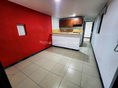 Casa de 5 alcobas en venta en Ciudad Kennedy Central, Bogotá, 340 m² · foto 5 de 20