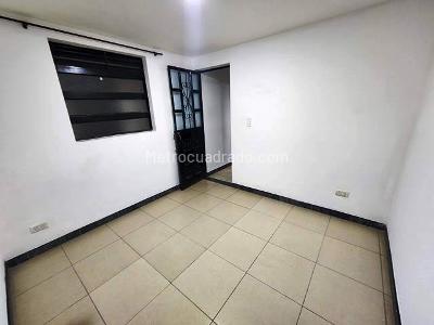 Casa de 5 alcobas en venta en Ciudad Kennedy Central, Bogotá, 340 m² · foto 9 de 20