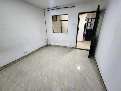 Casa de 5 alcobas en venta en Ciudad Kennedy Central, Bogotá, 340 m² · foto 12 de 20