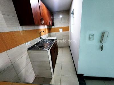 Casa de 5 alcobas en venta en Ciudad Kennedy Central, Bogotá, 340 m² · foto 17 de 20