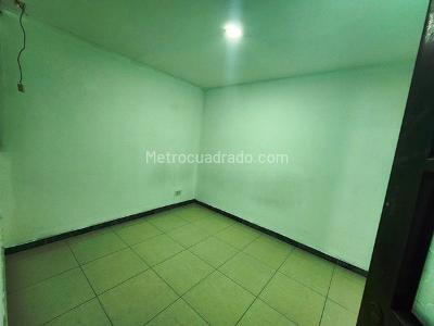 Casa de 5 alcobas en venta en Ciudad Kennedy Central, Bogotá, 340 m² · foto 20 de 20