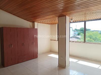 Apartamento de 2 alcobas en venta en Granada, Girardot, 96 m² · foto 8 de 18
