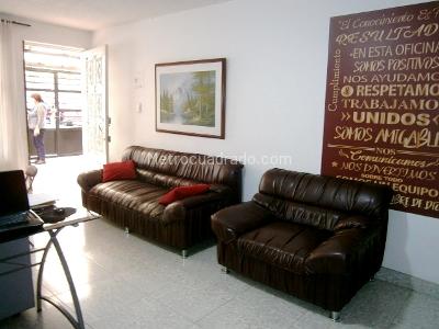 Casa de 5 alcobas en venta en Marsella, Bogotá, 460 m² · foto 3 de 20