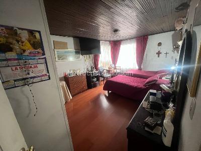 Casa de 5 alcobas en venta en Mandalay I Sector, Bogotá, 314 m² · foto 12 de 19