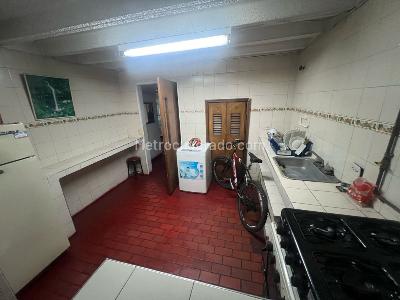 Casa de 5 alcobas en venta en Mandalay I Sector, Bogotá, 314 m² · foto 3 de 19
