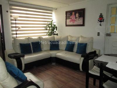 Casa de 5 alcobas en venta en Pio Xii, Bogotá, 218 m² · foto 2 de 20
